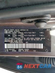 Zdjęcie 14 z 15 samochodu: 2021 TOYOTA 4RUNNER SR5 VIN:JTEFU5JR4M5240455 - miniatura