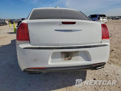 Zdjęcie 6 z 15 samochodu: 2015 CHRYSLER 300 LIMITED VIN:2C3CCAAG0FH849298 - miniatura