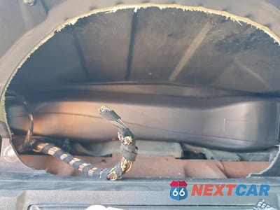 Zdjęcie 9 z 13 samochodu: 2003 BMW 525 I VIN:WBADT334X3GF43683 - miniatura