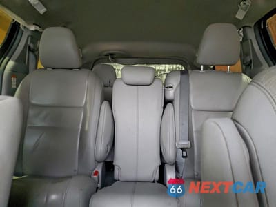 Zdjęcie 10 z 14 samochodu: 2018 TOYOTA SIENNA XLE 8-PASSENGER VIN:5TDYZ3DC5JS930232 - miniatura