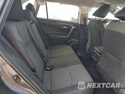 Zdjęcie 10 z 12 samochodu: 2022 TOYOTA RAV4 XLE VIN:2T3W1RFV1NC213297 - miniatura