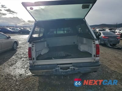 Zdjęcie 6 z 13 samochodu: 2003 FORD F250 SUPER DUTY VIN:1FTNX21F03EA62098 - miniatura