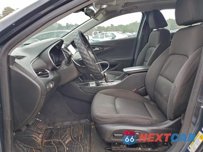 Zdjęcie 7 z 12 samochodu: 2020 CHEVROLET MALIBU LT VIN:1G1ZD5STXLF090798 - miniatura