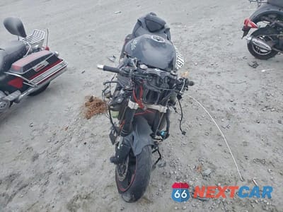 Drugie zdjęcie samochodu z przodu: 2020 KAWASAKI ZX636 K VIN:JKBZXJH17LA005996 - miniatura