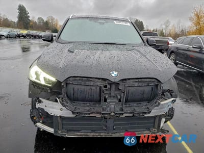 Piąte zdjęcie samochodu w środku: 2023 BMW X1 XDRIVE28I VIN:WBX73EF0XP5V99483 - miniatura