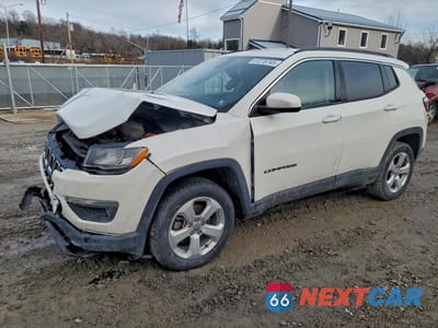 2021 JEEP COMPASS LATITUDE 3C4NJDBB7MT562575 - główne zdjęcie licytacji z USA - miniatura