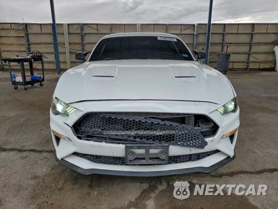 Piąte zdjęcie samochodu w środku: 2020 FORD MUSTANG VIN:1FA6P8TH6L5131985 - miniatura