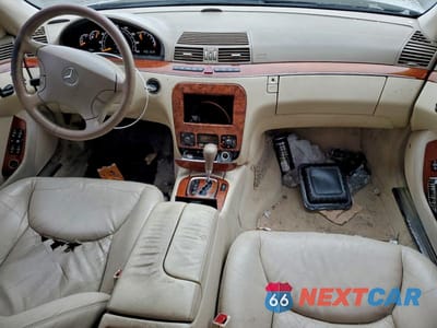 Zdjęcie 8 z 11 samochodu: 2005 MERCEDES-BENZ S 430 4MATIC VIN:WDBNG83J95A459080 - miniatura