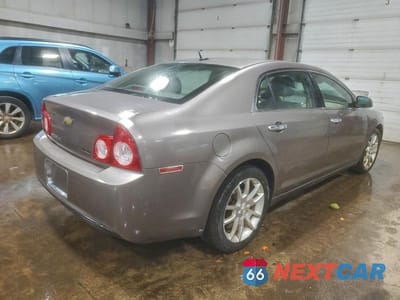 Trzecie zdjęcie samochodu z tyłu: 2010 CHEVROLET MALIBU LTZ VIN:1G1ZE5EB5AF123462 - miniatura