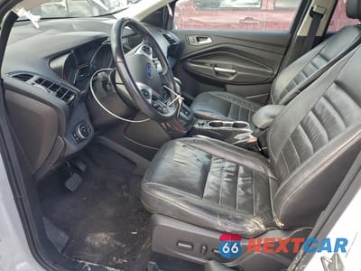 Zdjęcie 7 z 14 samochodu: 2016 FORD ESCAPE VIN:1FMCU9J94GUA21256 - miniatura