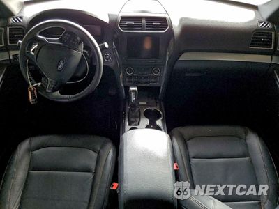 Zdjęcie 8 z 14 samochodu: 2017 FORD EXPLORER XLT VIN:1FM5K7D8XHGA47009 - miniatura