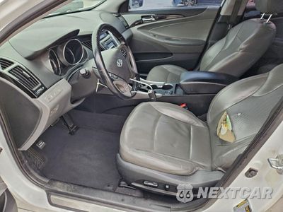 Zdjęcie 7 z 13 samochodu: 2014 HYUNDAI SONATA SE VIN:5NPEC4AC5EH835888 - miniatura