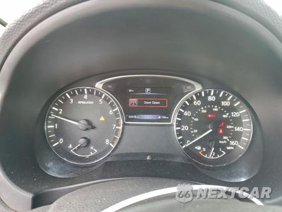 Zdjęcie 9 z 12 samochodu: 2016 NISSAN ALTIMA 2.5 VIN:1N4AL3AP1GC120929 - miniatura