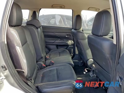 Zdjęcie 10 z 11 samochodu: 2020 MITSUBISHI OUTLANDER SE VIN:JA4AZ3A39LZ037899 - miniatura