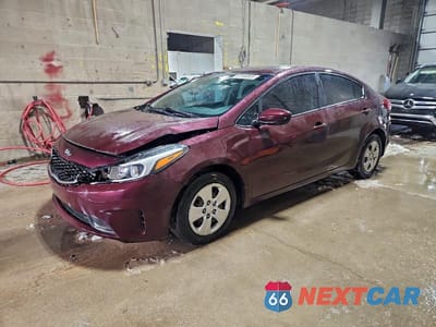 2017 KIA FORTE LX 3KPFK4A74HE014333 - główne zdjęcie licytacji z USA - miniatura