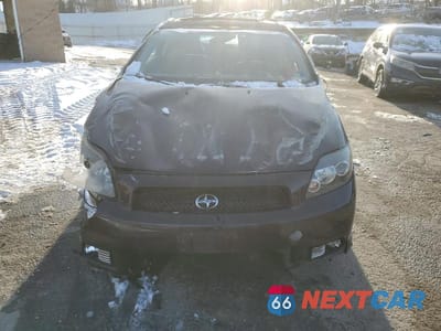 Piąte zdjęcie samochodu w środku: 2008 TOYOTA SCION TC VIN:JTKDE167X80269527 - miniatura