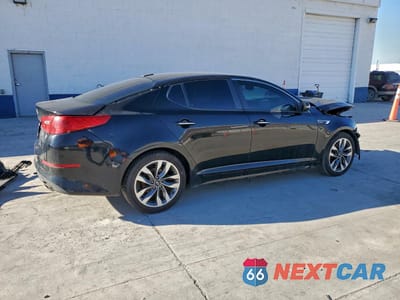 Trzecie zdjęcie samochodu z tyłu: 2015 KIA OPTIMA SX VIN:5XXGR4A60FG420878 - miniatura