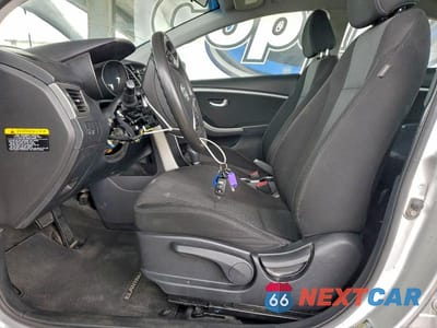Zdjęcie 7 z 11 samochodu: 2016 HYUNDAI ELANTRA GT VIN:KMHD35LH3GU305398 - miniatura