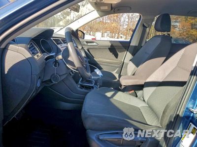 Zdjęcie 7 z 12 samochodu: 2018 VOLKSWAGEN TIGUAN S VIN:3VV1B7AX6JM011684 - miniatura
