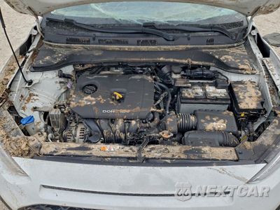 Zdjęcie 12 z 14 samochodu: 2020 HYUNDAI KONA SEL VIN:KM8K22AA5LU579842 - miniatura