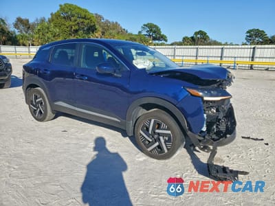 Czwarte zdjęcie samochodu z boku: 2025 NISSAN KICKS SV VIN:3N8AP6CA7SL303469 - miniatura