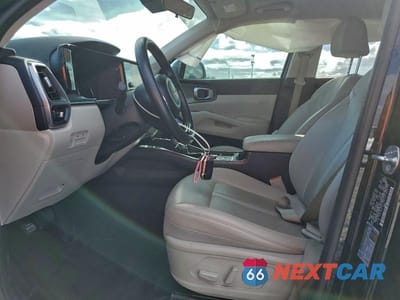 Zdjęcie 7 z 12 samochodu: 2023 KIA SORENTO S VIN:5XYRL4LC0PG194674 - miniatura
