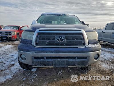 Piąte zdjęcie samochodu w środku: 2013 TOYOTA TUNDRA DOUBLE CAB SR5 VIN:5TFUW5F17DX312276 - miniatura