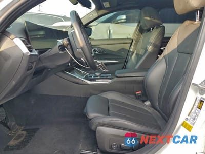 Zdjęcie 7 z 13 samochodu: 2024 BMW 330I VIN:3MW69FF04R8E07586 - miniatura