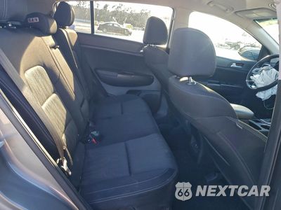 Zdjęcie 11 z 16 samochodu: 2019 KIA SPORTAGE LX VIN:KNDPMCAC9K7497430 - miniatura