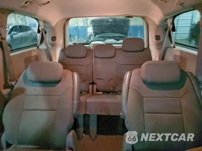 Zdjęcie 10 z 13 samochodu: 2010 CHRYSLER TOWN & COUNTRY LX VIN:2A4RR2D18AR398524 - miniatura