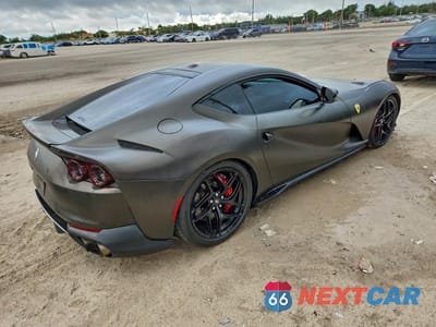 Trzecie zdjęcie samochodu z tyłu: 2018 FERRARI 812 SUPERFAST VIN:ZFF83CLA6J0235697 - miniatura