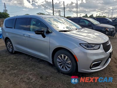 Czwarte zdjęcie samochodu z boku: 2024 CHRYSLER PACIFICA HYBRID SELECT VIN:2C4RC1S76RR141544 - miniatura