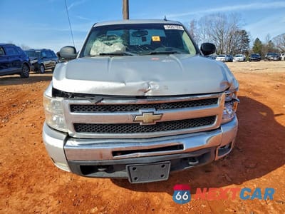 Piąte zdjęcie samochodu w środku: 2011 CHEVROLET SILVERADO C1500 LT VIN:1GCRCSE08BZ219483 - miniatura