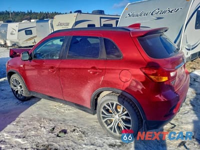 Drugie zdjęcie samochodu z przodu: 2018 MITSUBISHI RVR SE LIMITED VIN:JA4AJ4AW4JU603517 - miniatura