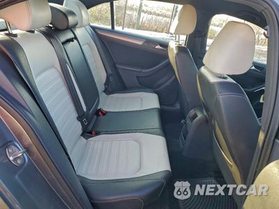 Zdjęcie 10 z 12 samochodu: 2016 VOLKSWAGEN JETTA SPORT VIN:3VWD17AJXGM273028 - miniatura