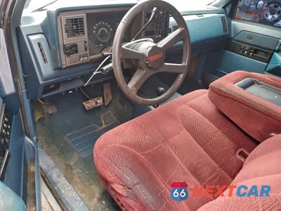 Zdjęcie 9 z 15 samochodu: 1989 CHEVROLET GMT-400 K1500 VIN:2GCEK19K9K1239919 - miniatura