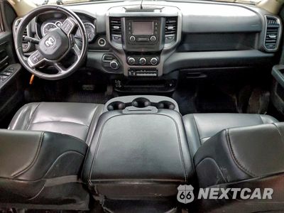 Zdjęcie 8 z 12 samochodu: 2020 RAM 2500 4WD V8 CREW CAB 6.4L VIN:3C6UR5HJ0LG111432 - miniatura