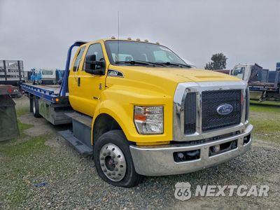 Czwarte zdjęcie samochodu z boku: 2019 FORD F650 SUPER DUTY VIN:1FDWX6DC8KDF13226 - miniatura