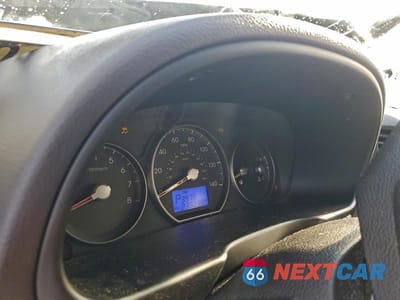 Zdjęcie 9 z 12 samochodu: 2010 HYUNDAI SANTA FE SE VIN:5NMSH4AGXAH403621 - miniatura