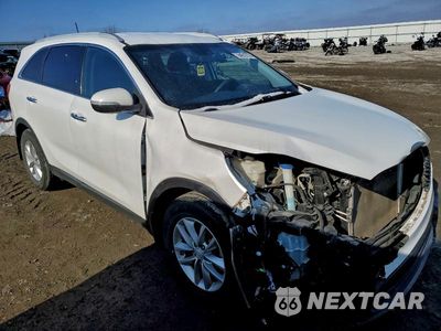 Czwarte zdjęcie samochodu z boku: 2018 KIA SORENTO LX VIN:5XYPG4A52JG393524 - miniatura