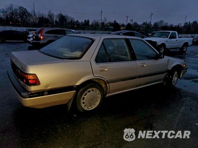 Trzecie zdjęcie samochodu z tyłu: 1987 HONDA ACCORD LXI VIN:1HGCA5647HA170137 - miniatura