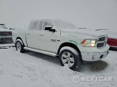 Czwarte zdjęcie samochodu z boku: 2017 RAM 1500 SLT VIN:1C6RR7LT2HS621758 - miniatura