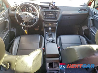 Zdjęcie 8 z 12 samochodu: 2018 VOLKSWAGEN TIGUAN SE VIN:3VV2B7AX3JM015549 - miniatura