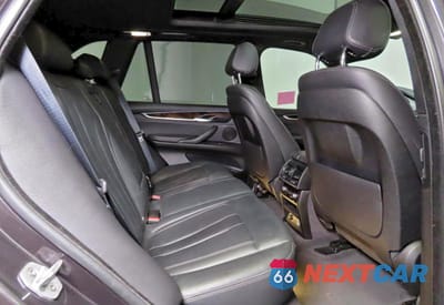 Zdjęcie 6 z 10 samochodu: 2017 BMW X5 SDRIVE35I VIN:5UXKR2C36H0X07436 - miniatura