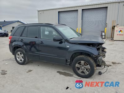 Czwarte zdjęcie samochodu z boku: 2006 SUZUKI GRAND VITARA PREMIUM VIN:JS3TD943964102748 - miniatura