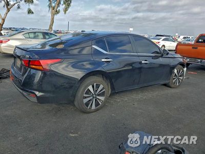 Trzecie zdjęcie samochodu z tyłu: 2021 NISSAN ALTIMA SV VIN:1N4BL4DV3MN388482 - miniatura