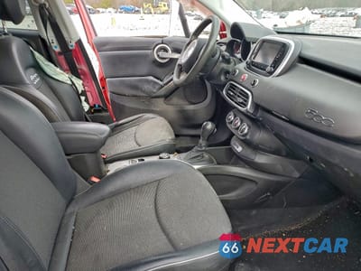 Zdjęcie 7 z 12 samochodu: 2017 FIAT 500X TREKKING VIN:ZFBCFXCB8HP572330 - miniatura