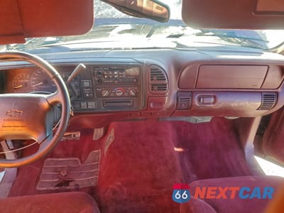 Zdjęcie 8 z 12 samochodu: 1997 CHEVROLET GMT-400 K1500 VIN:1GCEK14R1VZ191641 - miniatura