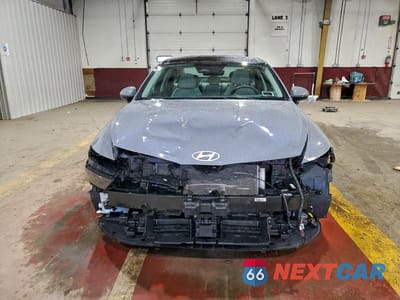 Piąte zdjęcie samochodu w środku: 2025 HYUNDAI SONATA HYBRID VIN:KMHL54JJ5SA103985 - miniatura