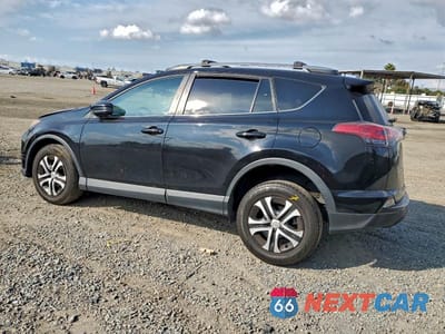 Drugie zdjęcie samochodu z przodu: 2018 TOYOTA RAV4 LE VIN:2T3BFREV6JW756882 - miniatura